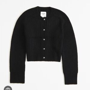 abercrombie and fitch pearl button cardigan